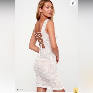 Thriving force white and nude lace dress